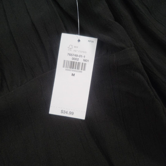 Brand new black top - Picture 6 of 6